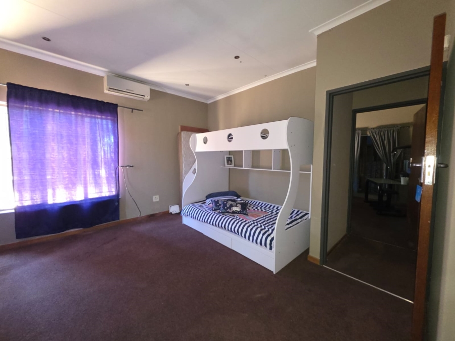 3 Bedroom Property for Sale in Vaalpark Free State
